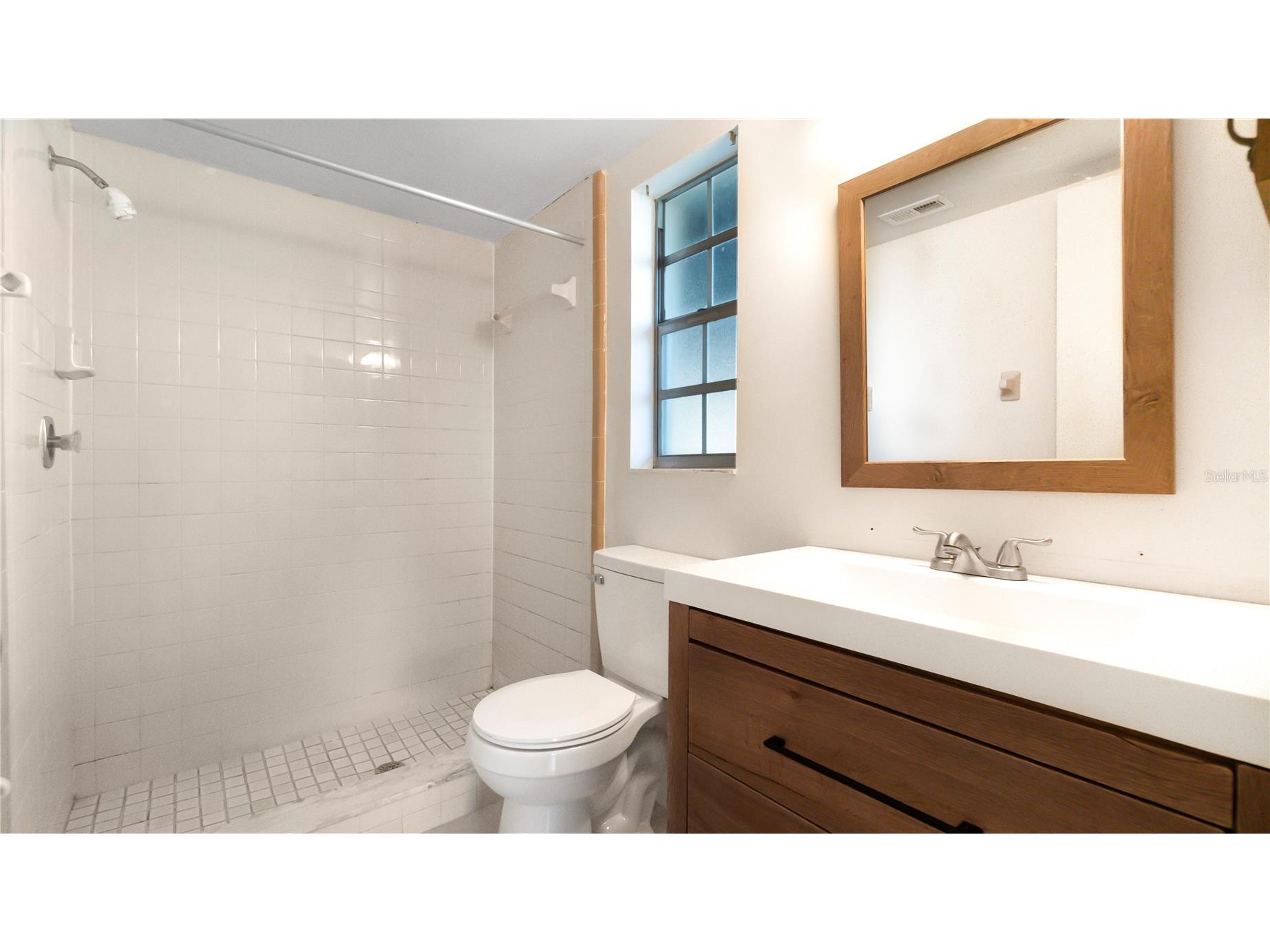 4880 Lake Ridge Road #7 Orlando FL 32808 O6397636 image13