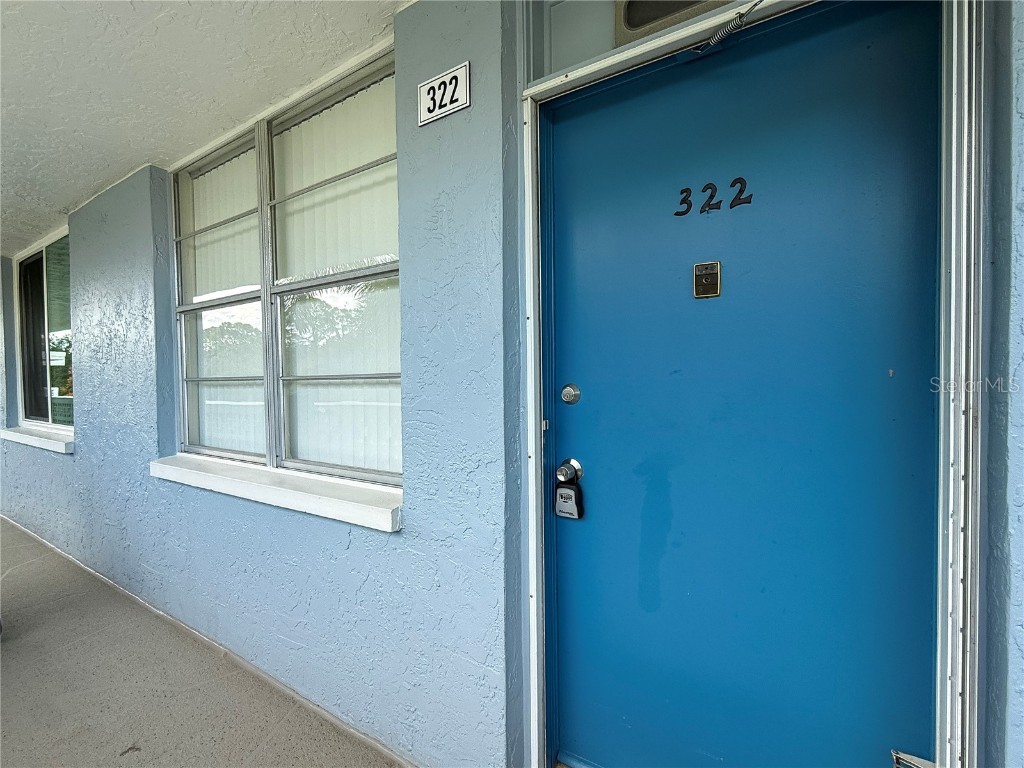 4880 Locust Street NE #322 Saint Petersburg FL 33703 TB8442848 image1