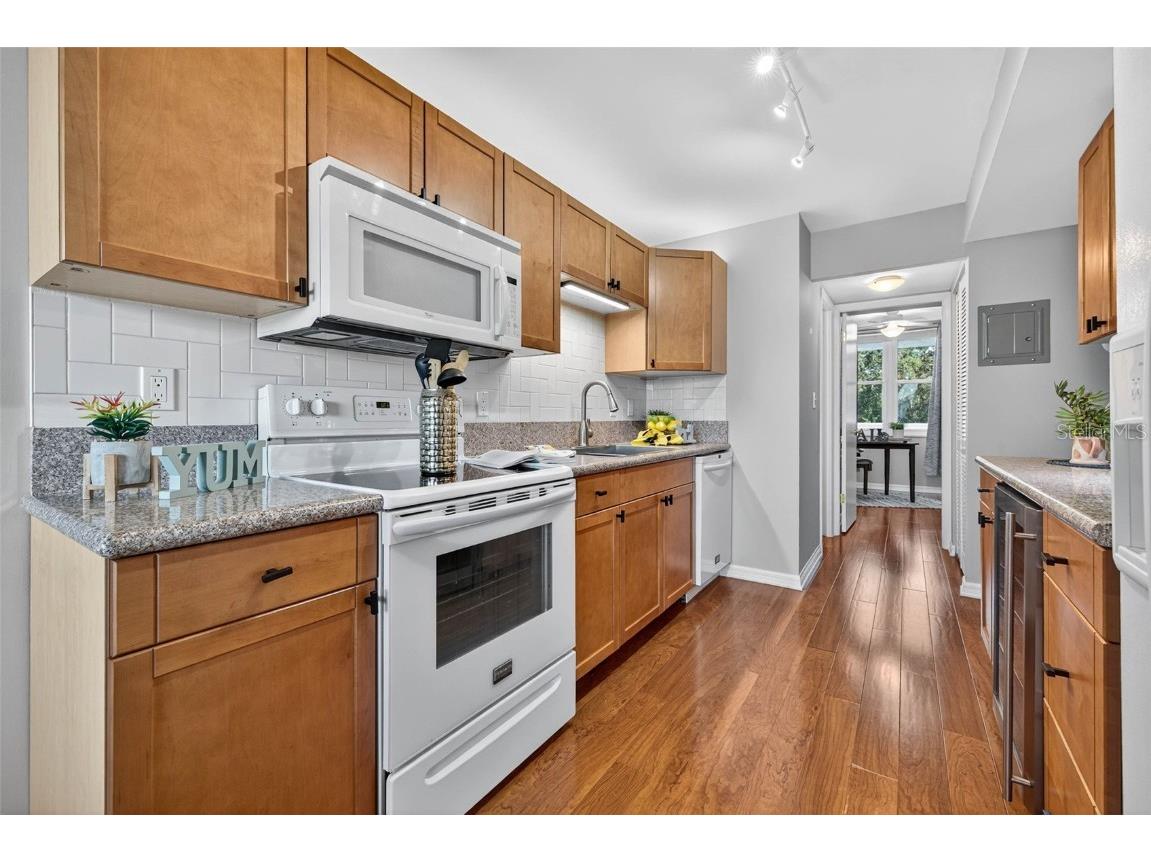 4880 Locust Street NE #330 Saint Petersburg FL 33703 TB8435480 image11