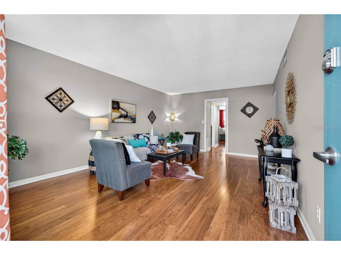 4880 Locust Street NE #330 Saint Petersburg FL 33703 TB8435480 image3