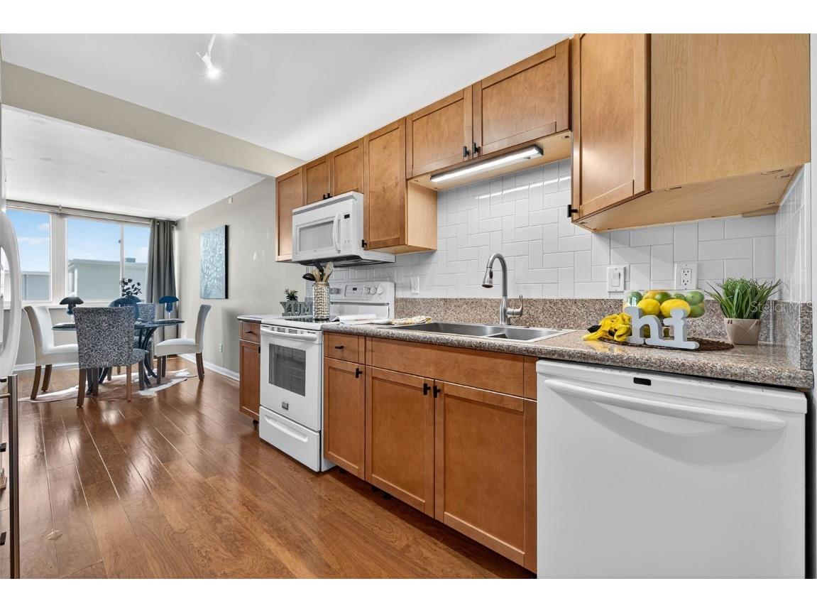 4880 Locust Street NE #330 Saint Petersburg FL 33703 TB8435480 image8