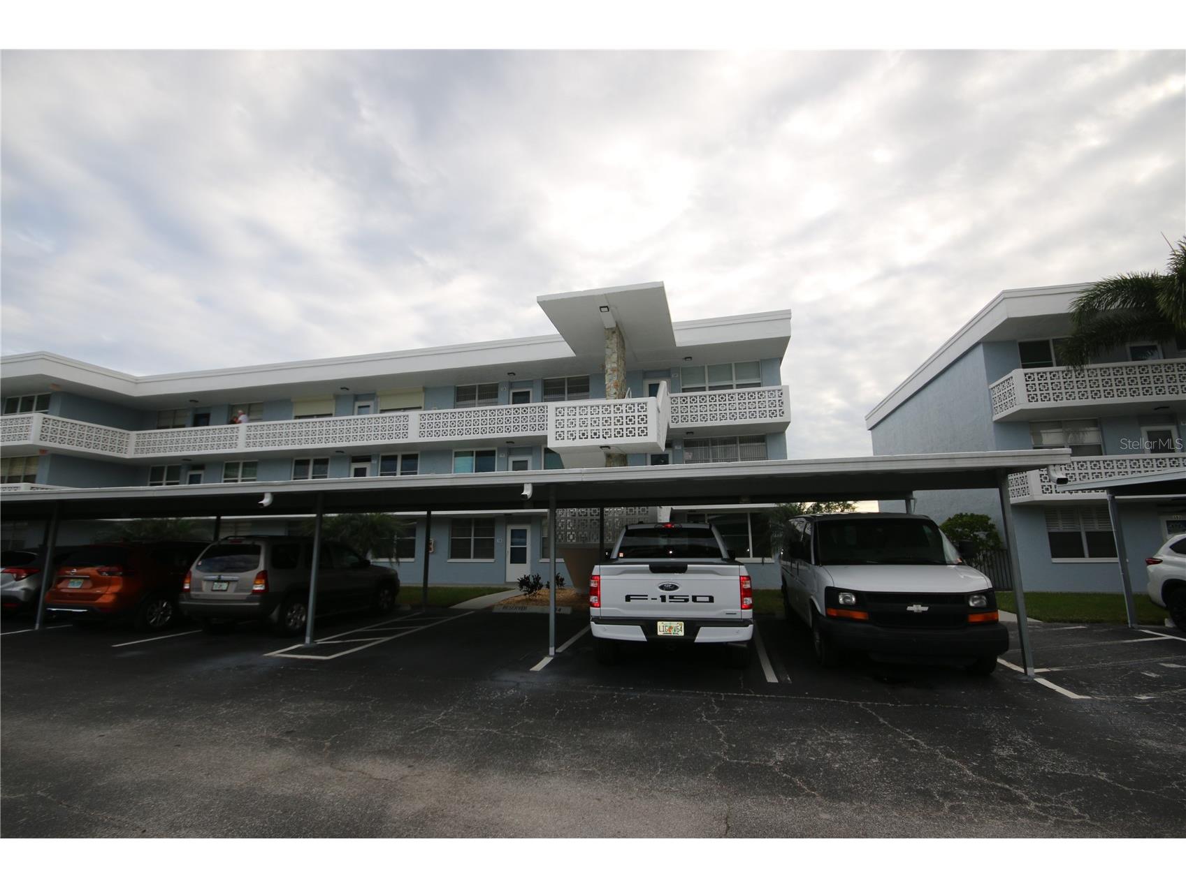 4880 Locust Street NE #338 Saint Petersburg FL 33703 TB8525000 image1