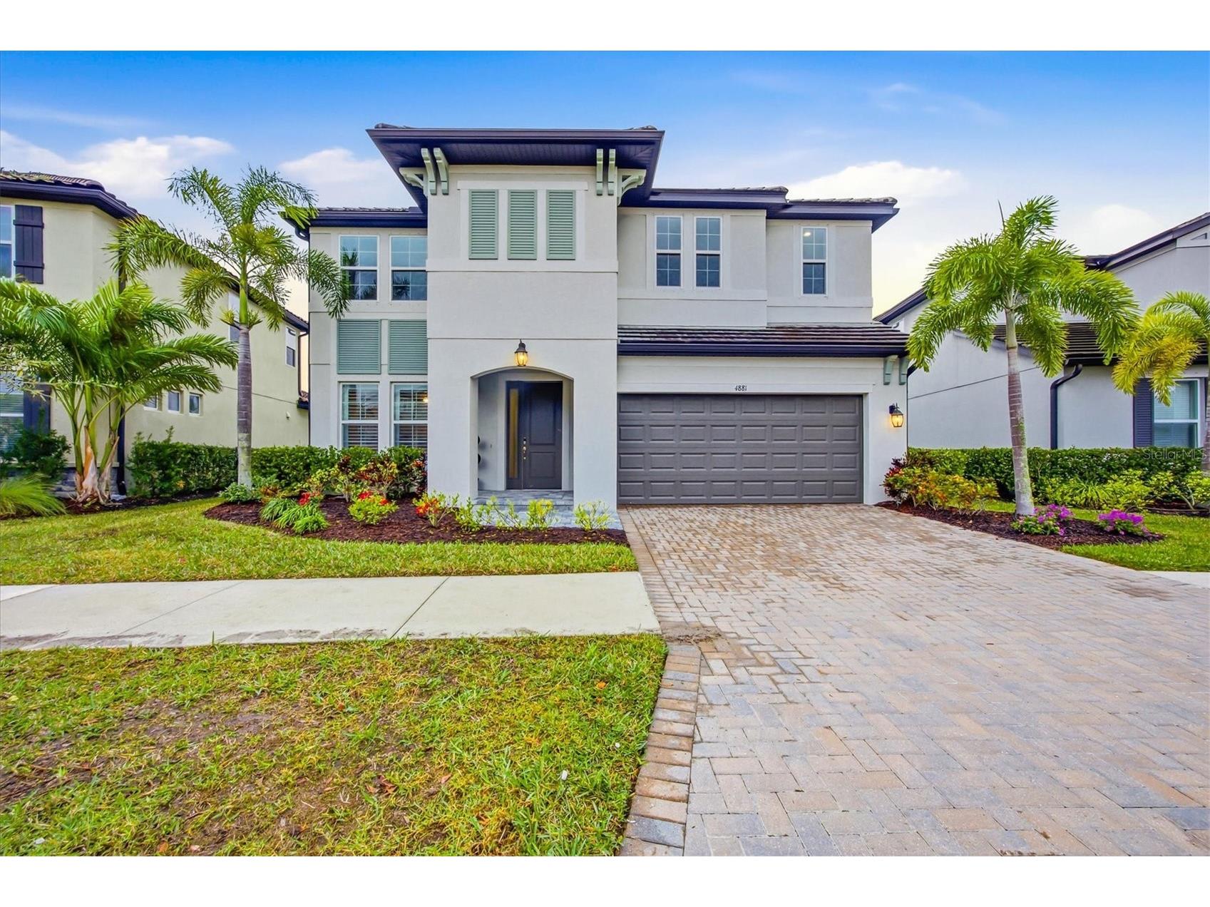 4881 Antrim Drive Sarasota FL 34240 A4678761 image1