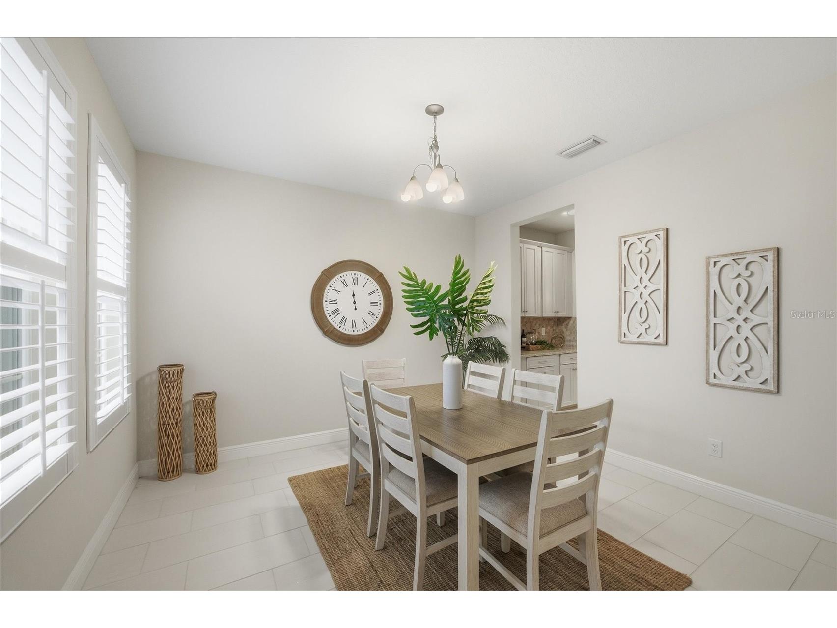 4881 Antrim Drive Sarasota FL 34240 A4678761 image10