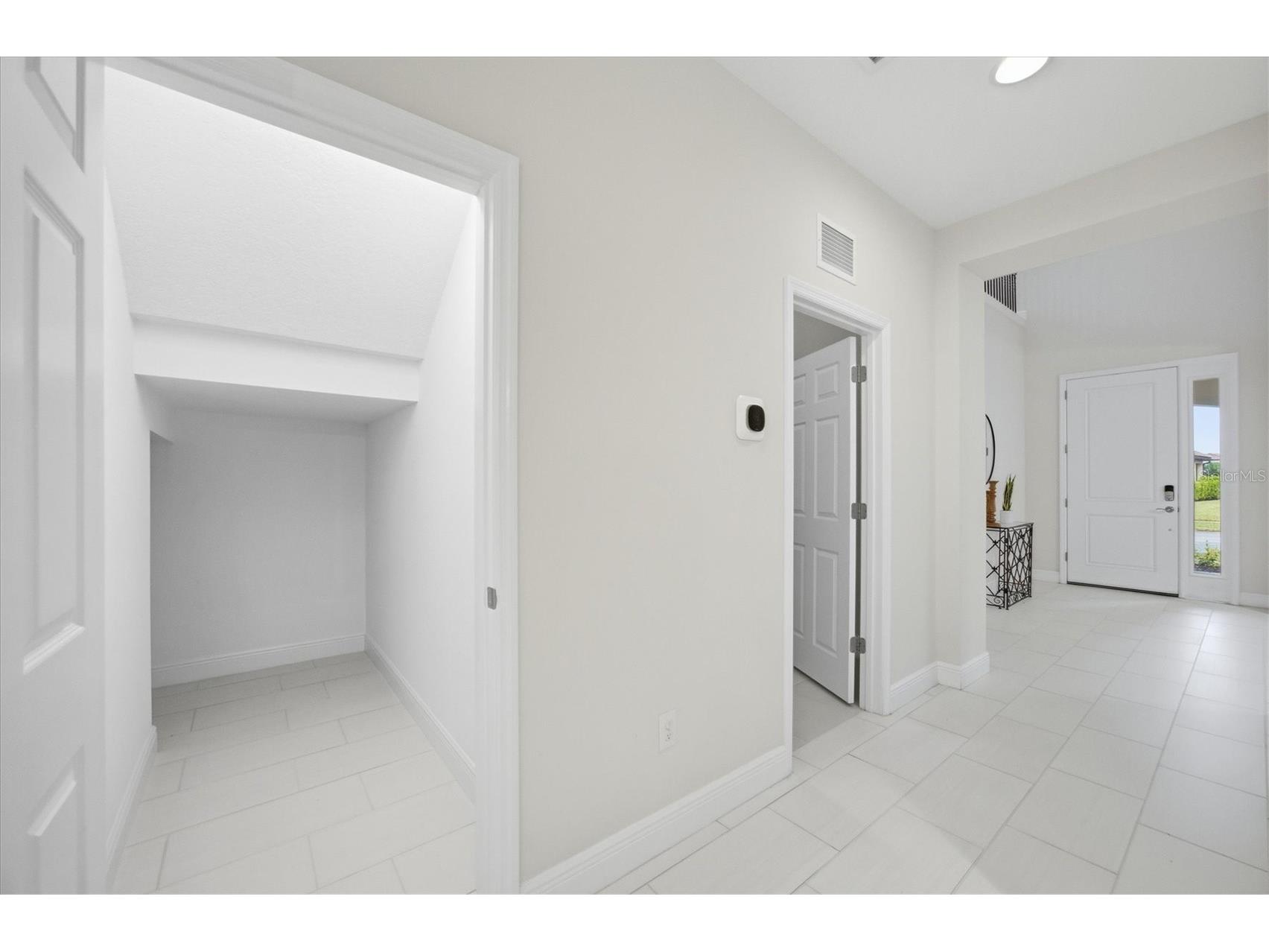 4881 Antrim Drive Sarasota FL 34240 A4678761 image12