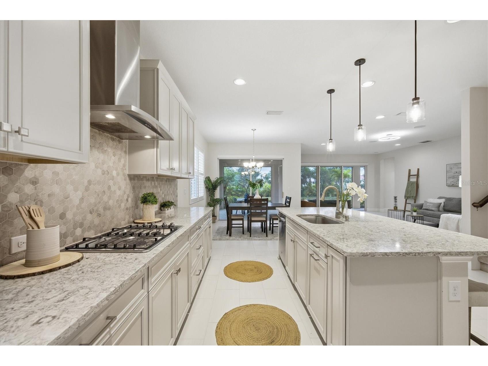 4881 Antrim Drive Sarasota FL 34240 A4678761 image15