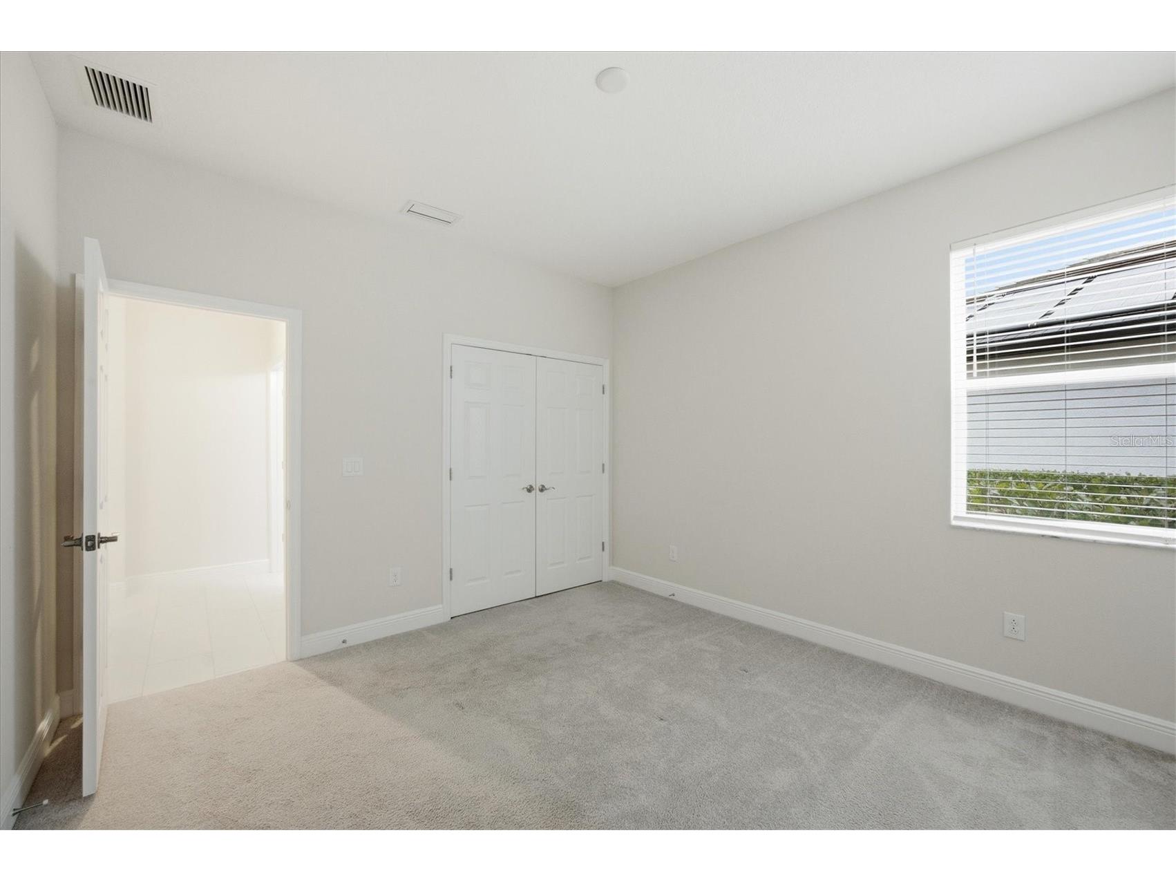 4881 Antrim Drive Sarasota FL 34240 A4678761 image22