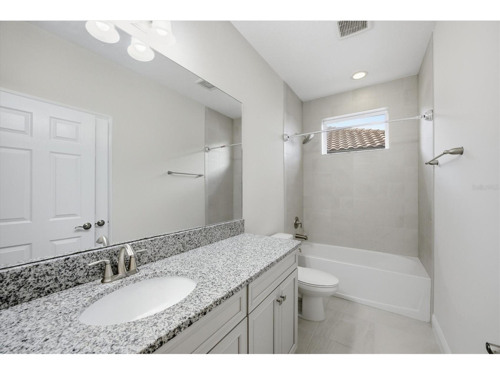 4881 Antrim Drive Sarasota FL 34240 A4678761 image39