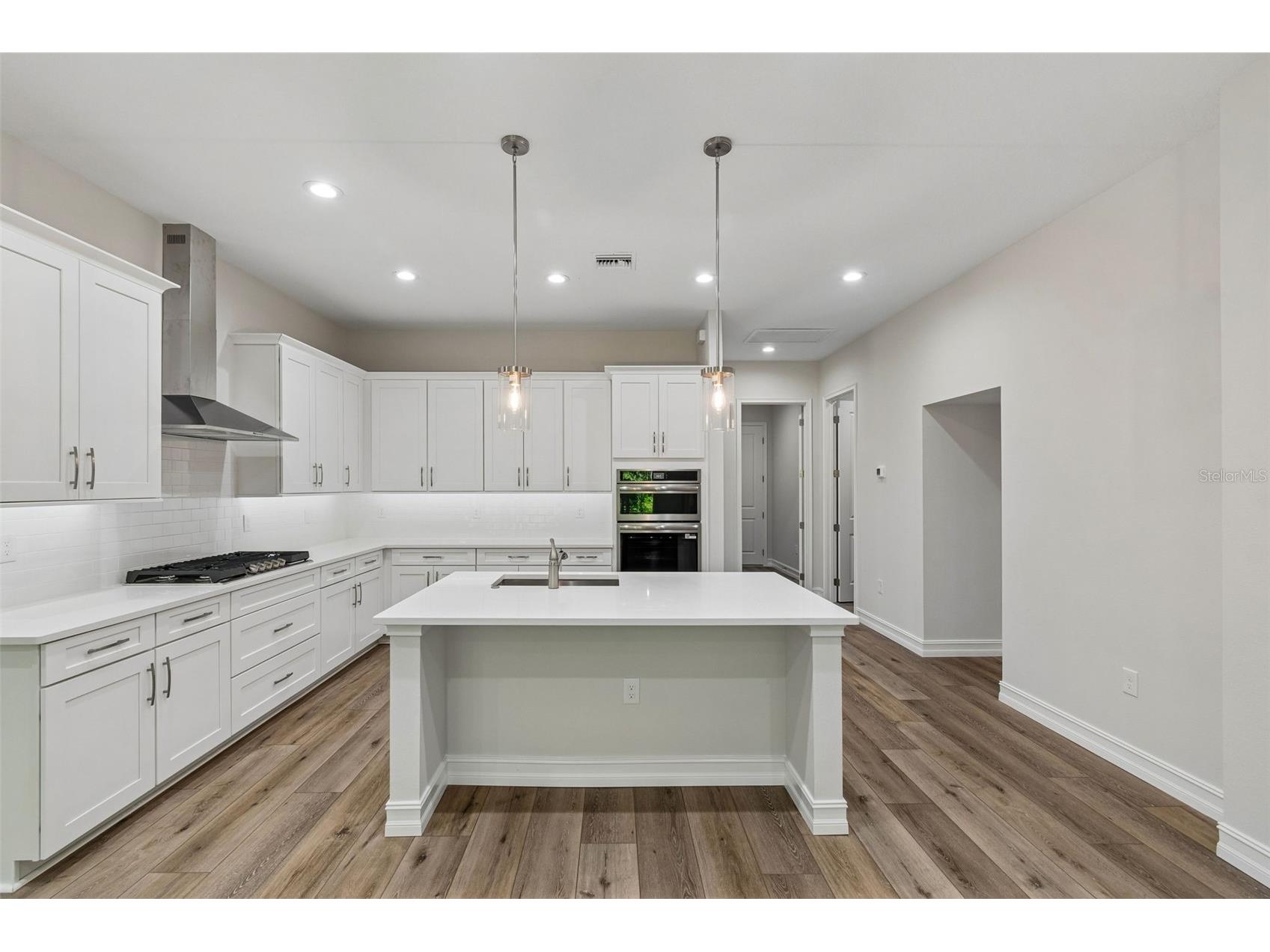 4881 Majestic Hills Loop Brooksville FL 34601 TB8528610 image8
