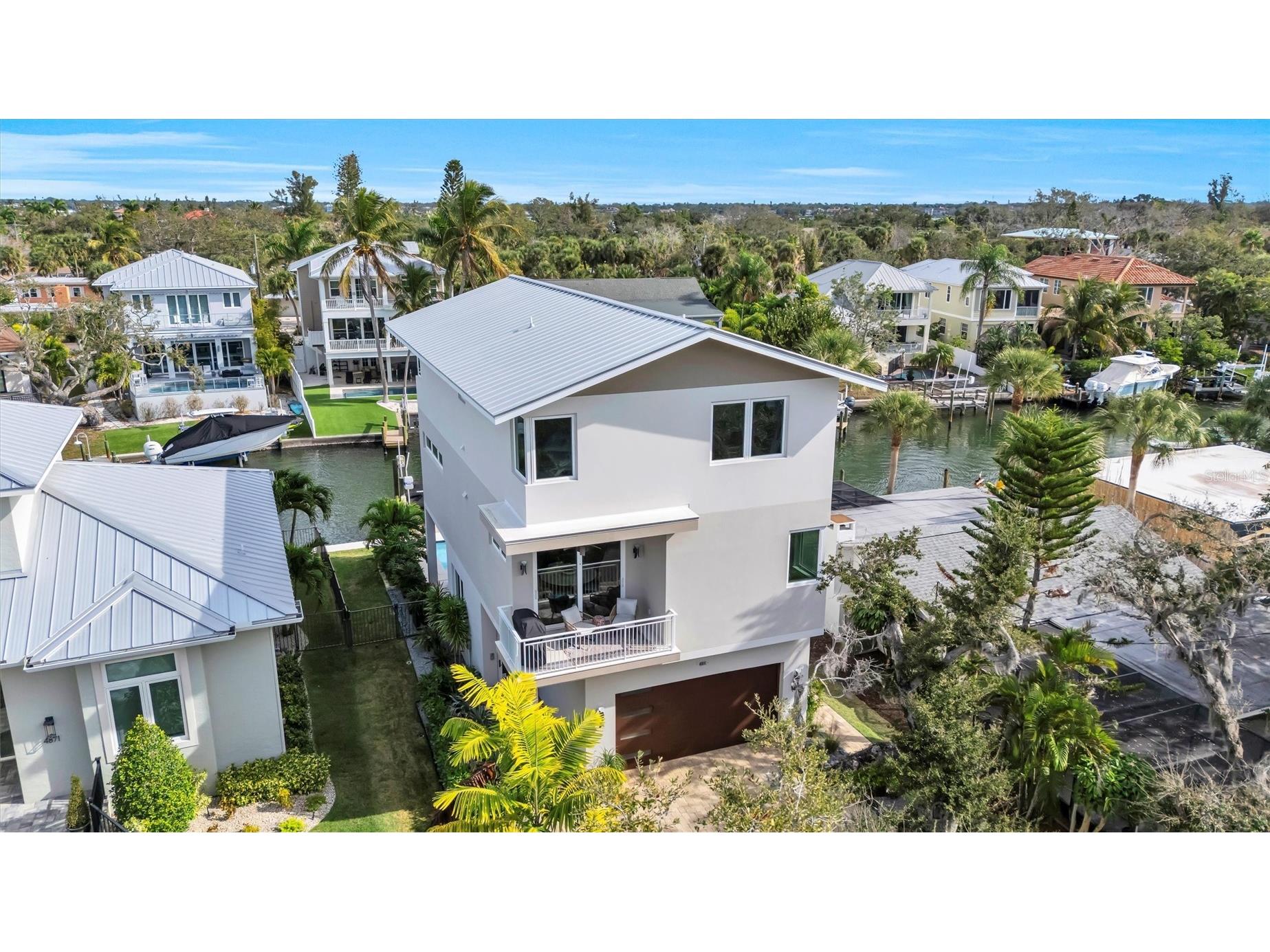 4881 Oxford Drive Siesta Key FL 34242 - GRAND CANAL A4677832 image4