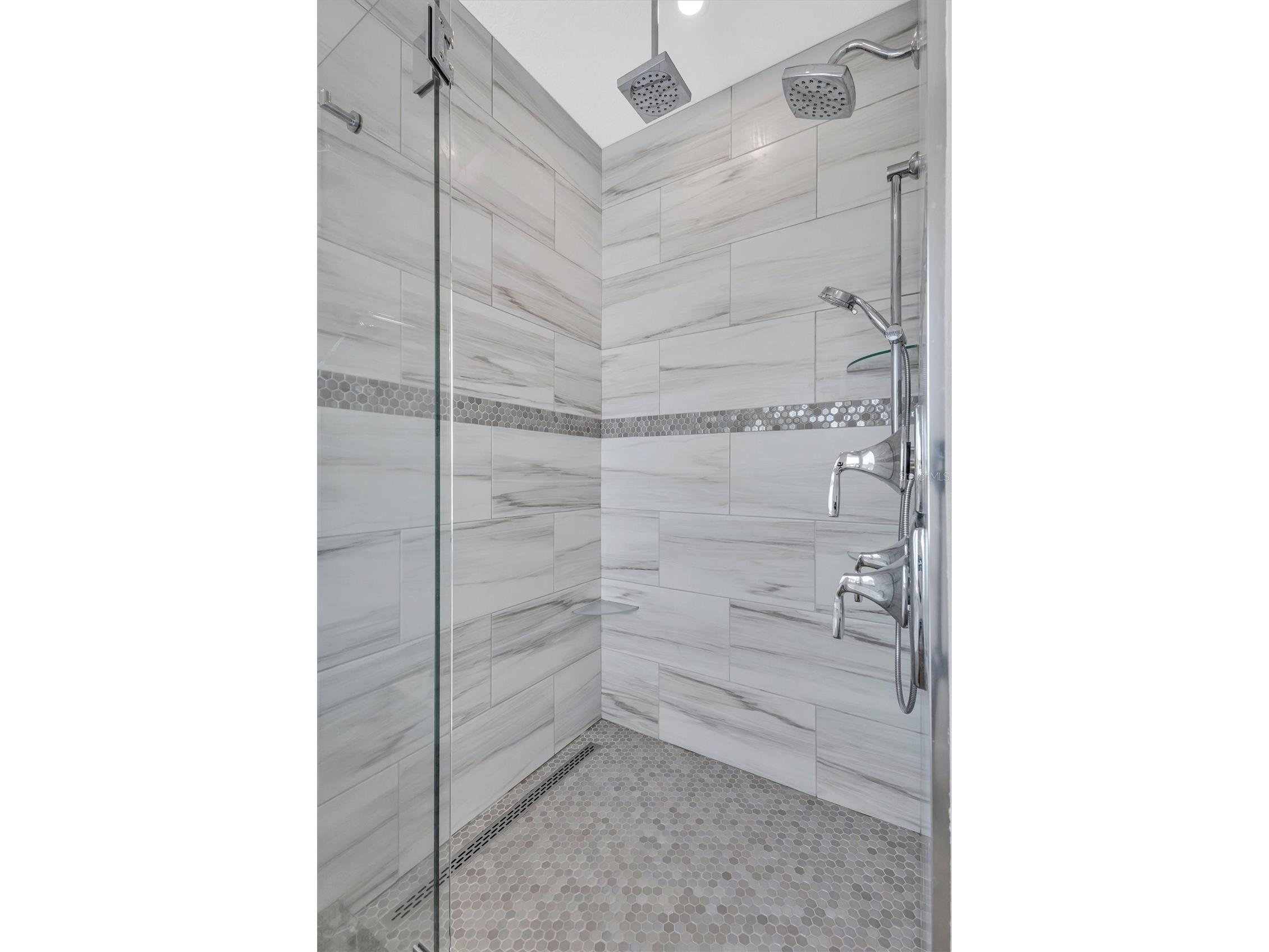 4881 Oxford Drive Siesta Key FL 34242 - GRAND CANAL A4677832 image75