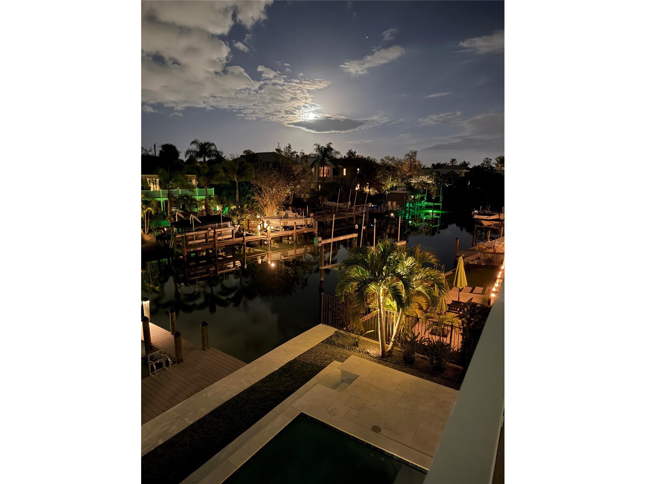 4881 Oxford Drive Siesta Key FL 34242 - GRAND CANAL A4677832 image81