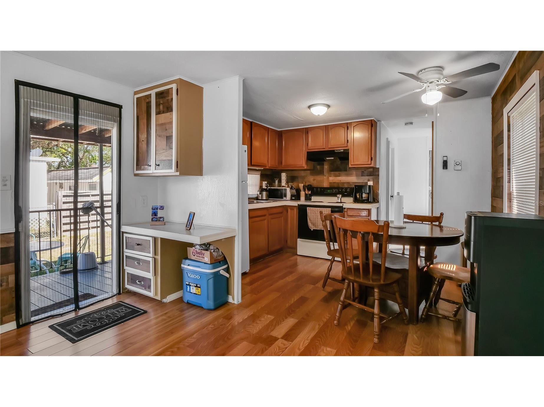 4881 Victoria Avenue Sarasota FL 34233 A4683520 image10