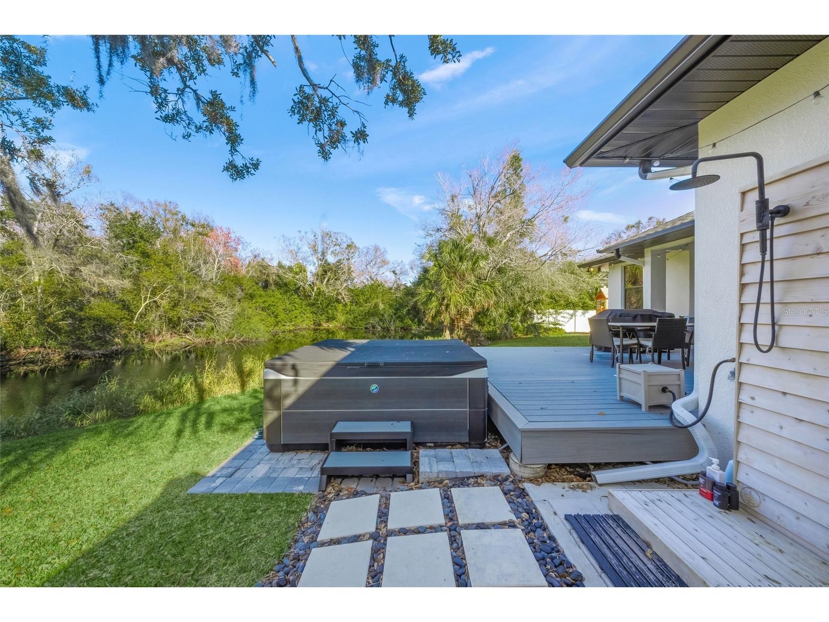 4882 Greymoss Lane Sarasota FL 34233 A4683335 image44