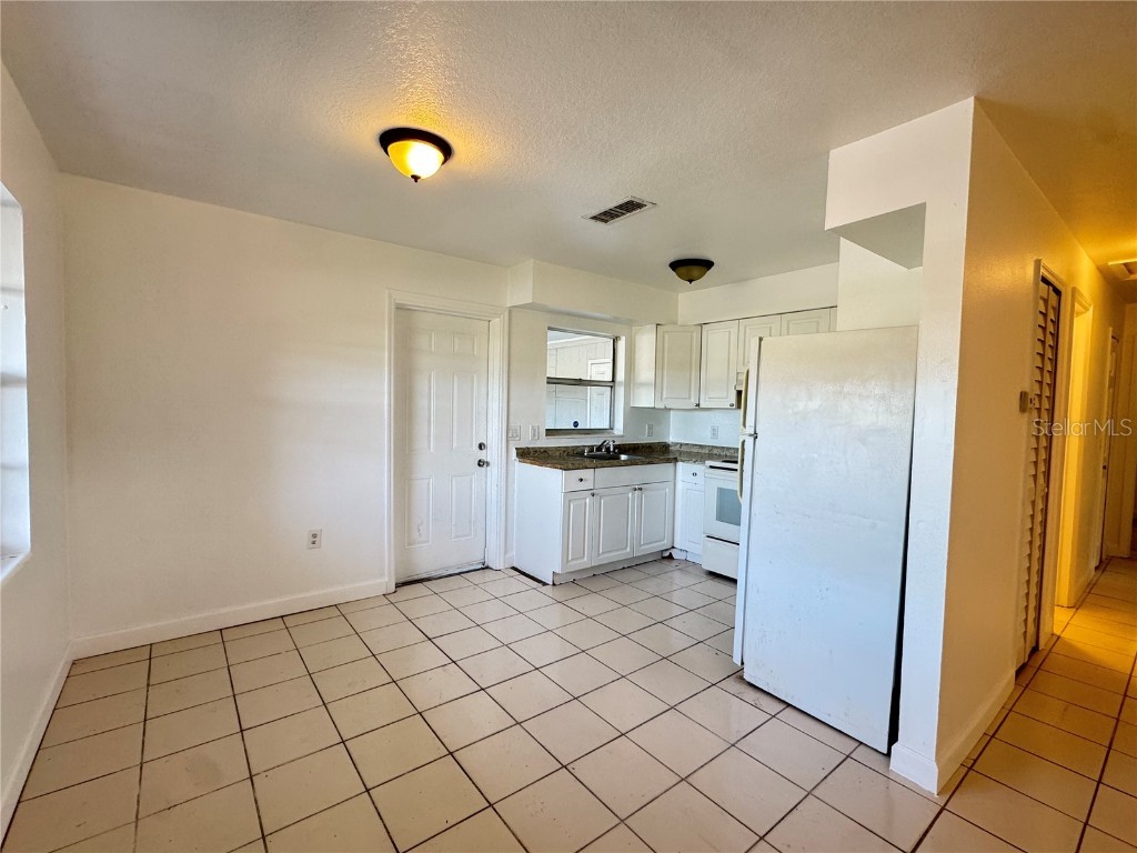 4883 N Pine Hills Road #4881 Orlando FL 32808 O6360519 image4