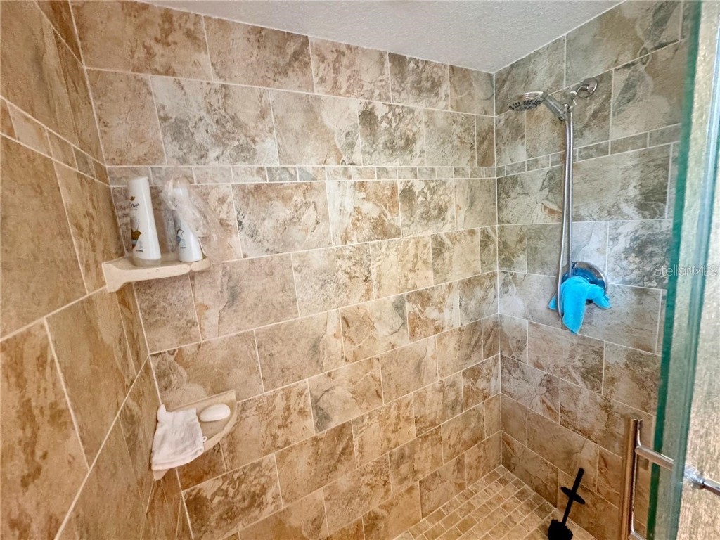 4884 Marsh Field Road Sarasota FL 34235 A4661244 image17