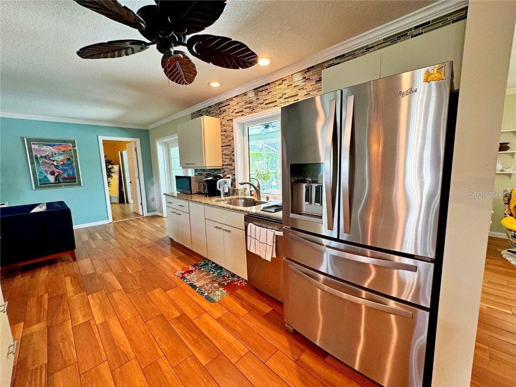 4884 Marsh Field Road Sarasota FL 34235 A4661244 image8