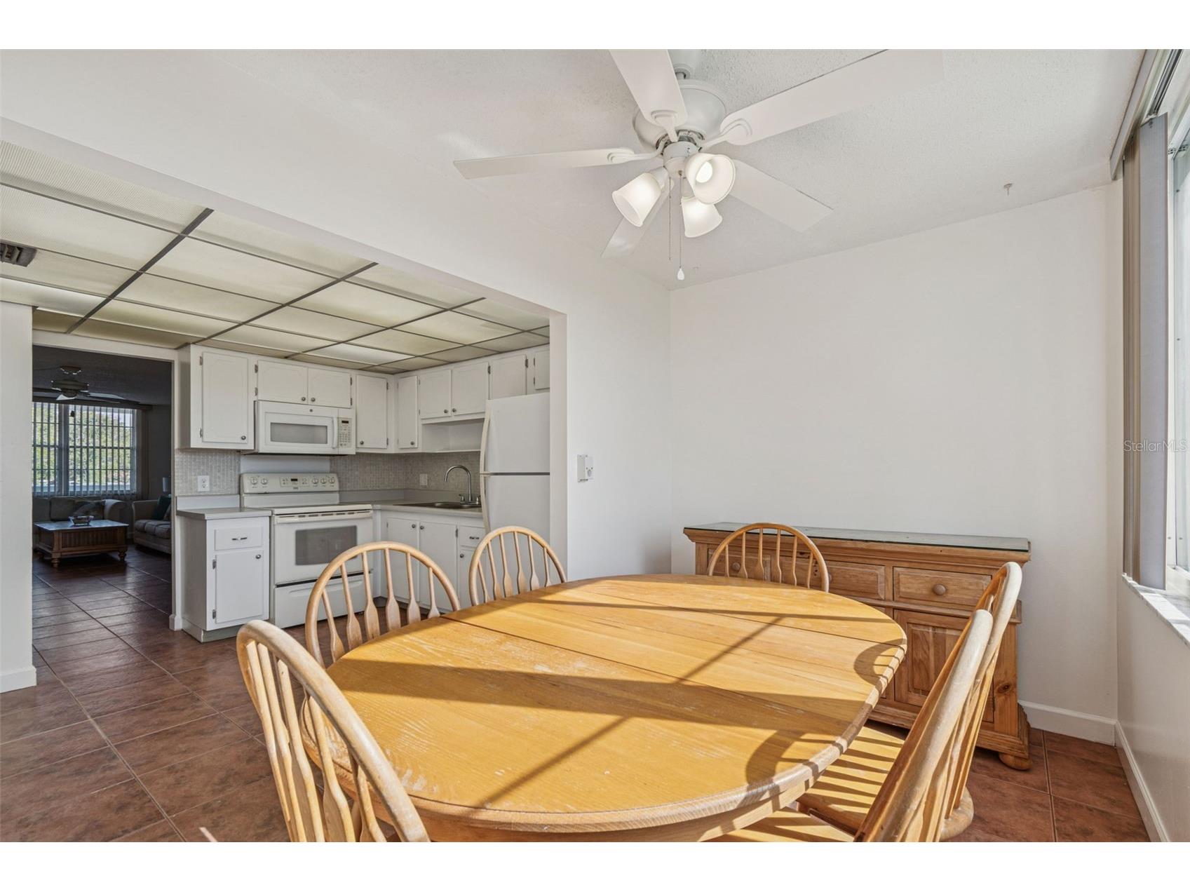 4885 1st Street NE #203 Saint Petersburg FL 33703 TB8464556 image18