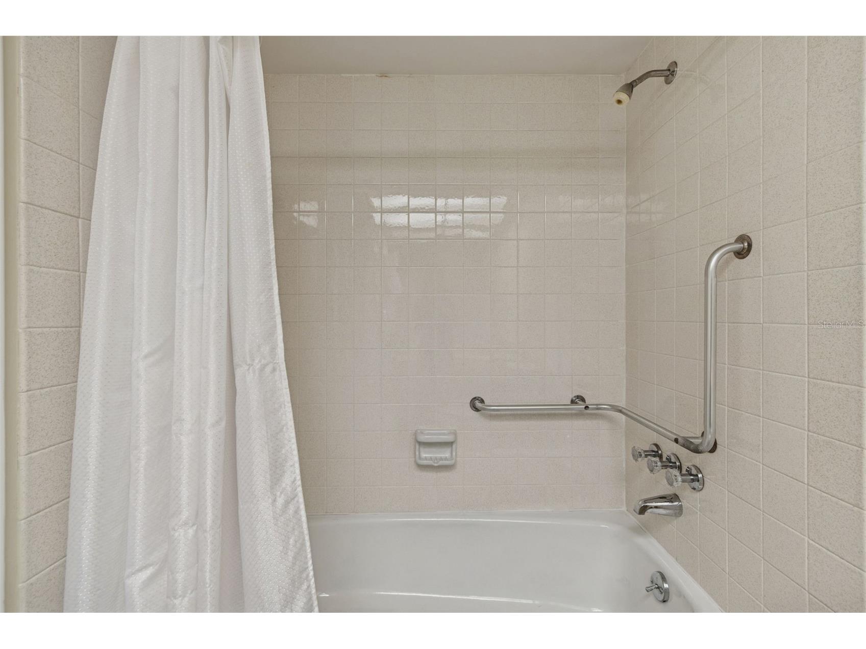 4885 1st Street NE #203 Saint Petersburg FL 33703 TB8464556 image22