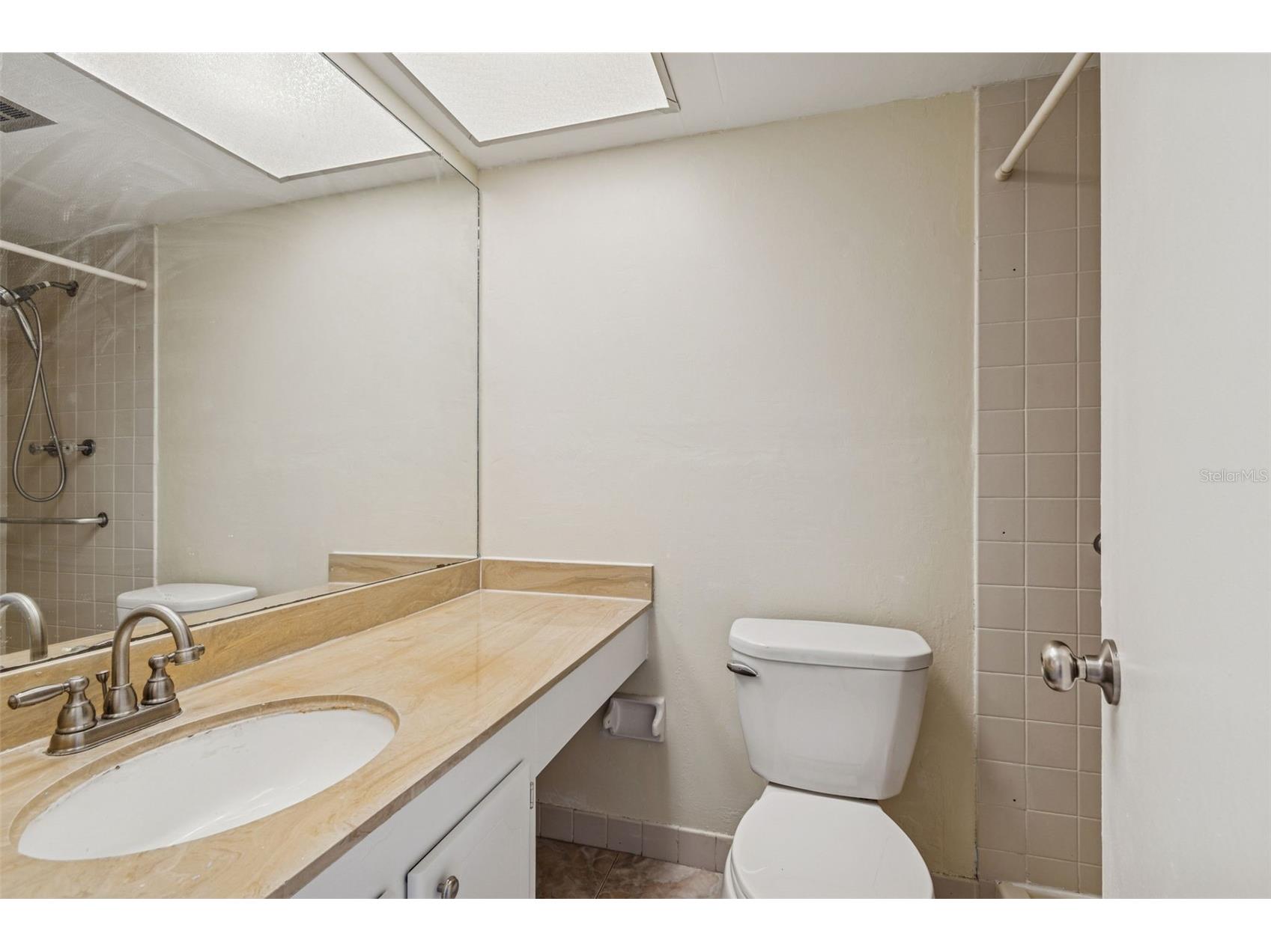 4885 1st Street NE #203 Saint Petersburg FL 33703 TB8464556 image25