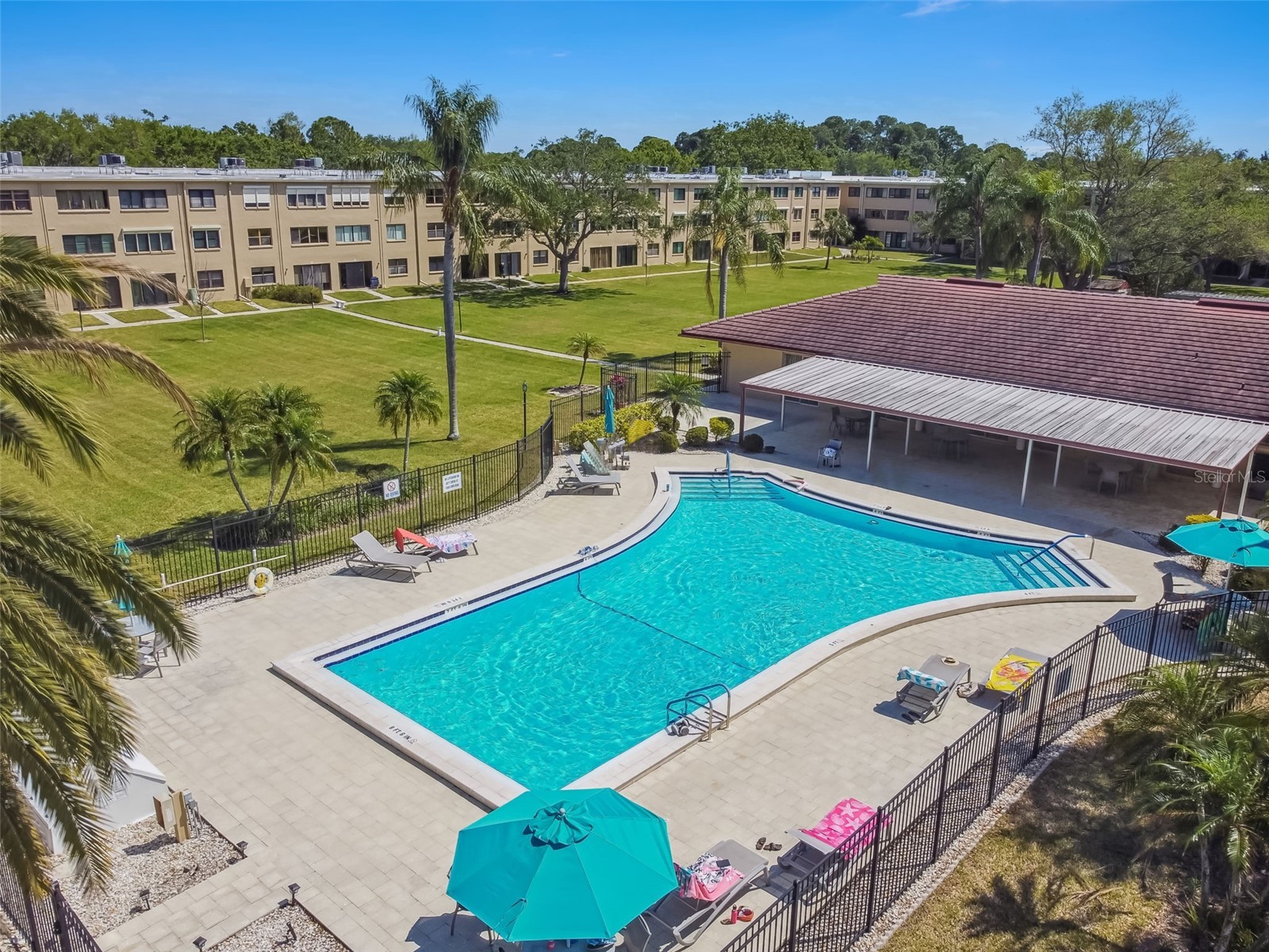 4885 1st Street NE #203 Saint Petersburg FL 33703 TB8464556 image46