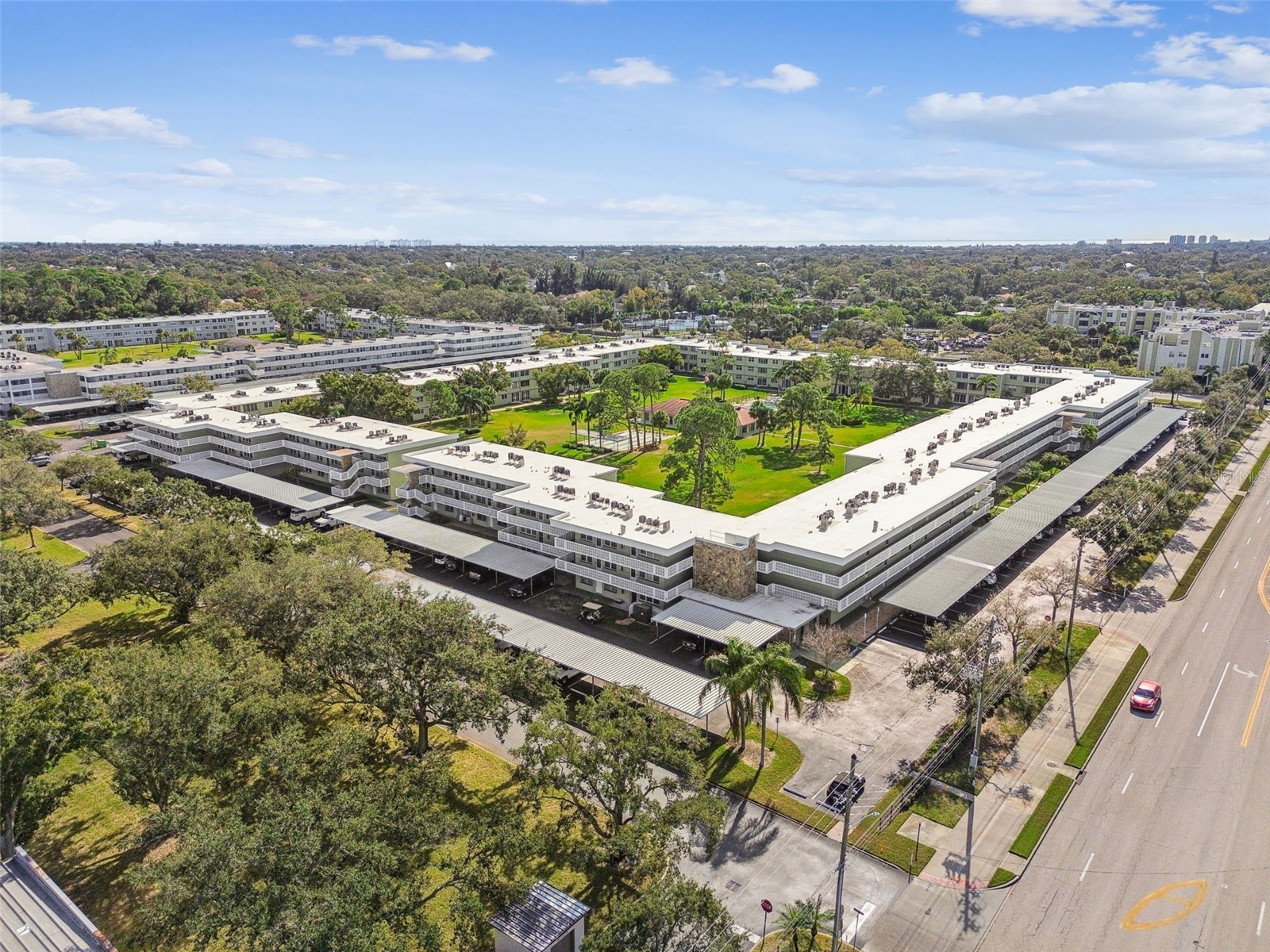 4885 1st Street NE #203 Saint Petersburg FL 33703 TB8464556 image50