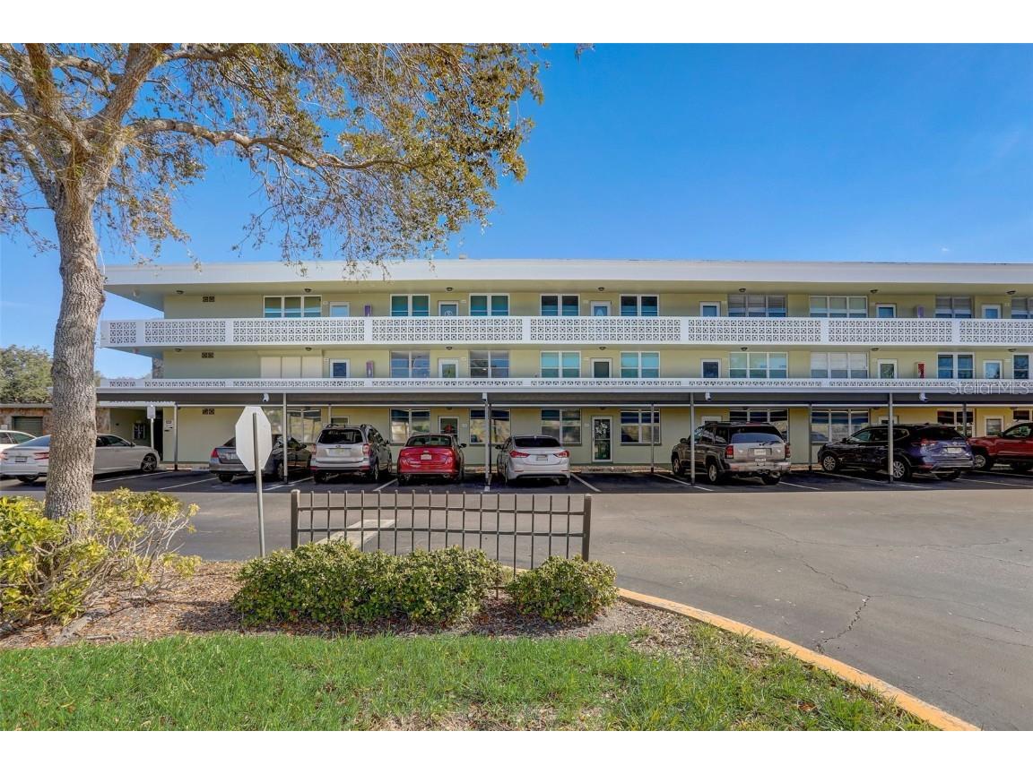 4885 1st Street NE #210 Saint Petersburg FL 33703 T3495442 image1