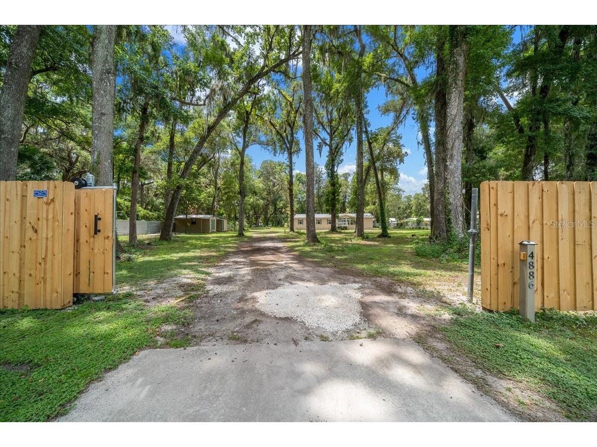 4886 E Highway 316 Citra FL 32113 OM727703 image3