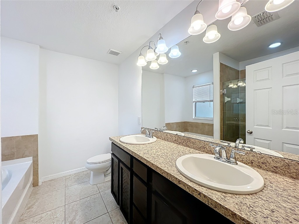 4886 Matteo Trail Orlando FL 32839 O6358627 image29