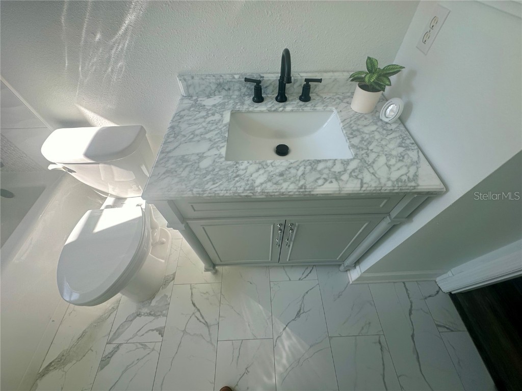 4886 NE 26th Terrace Ocala FL 34479 OM710370 image43