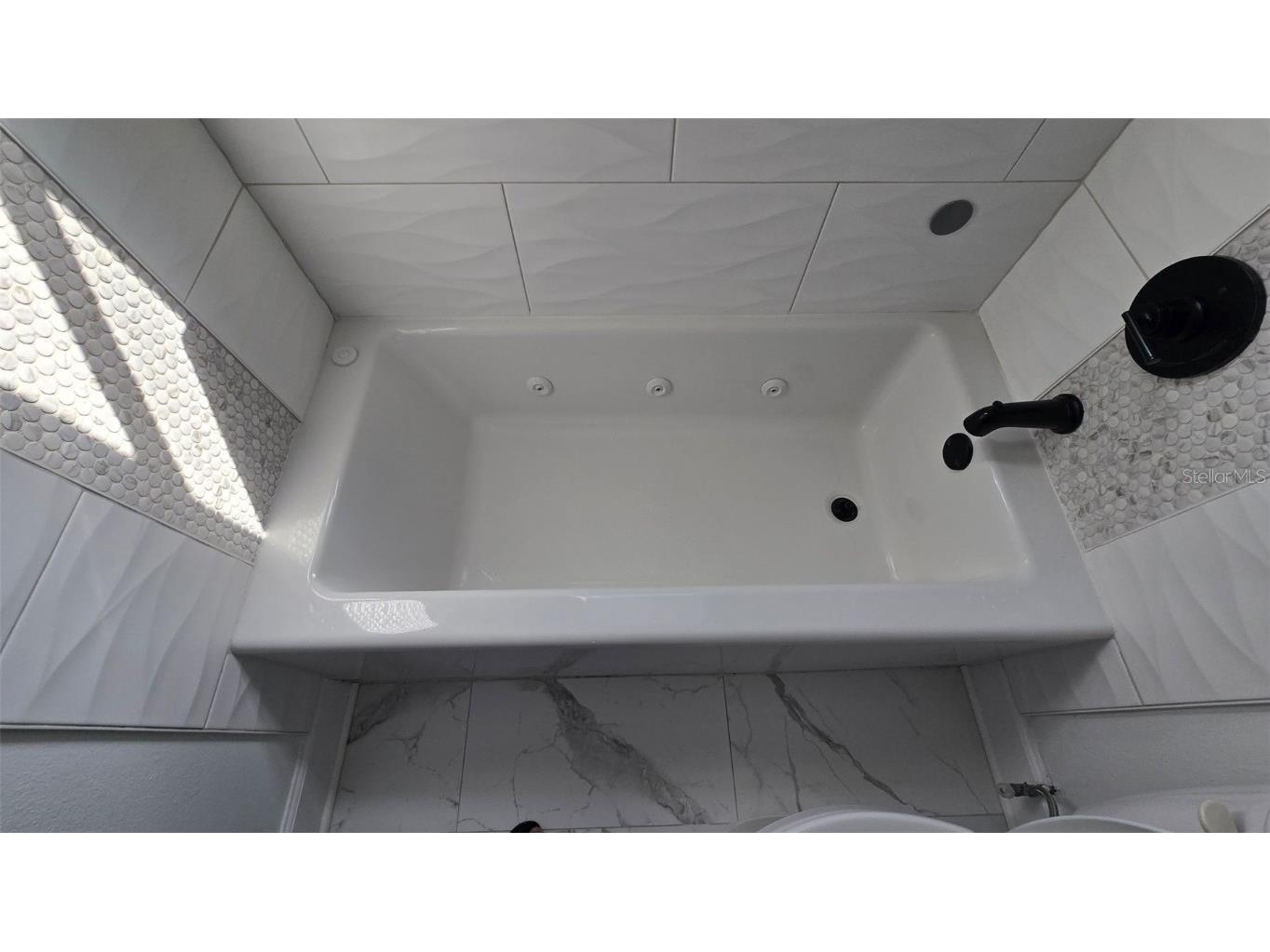 4886 NE 26th Terrace Ocala FL 34479 OM710370 image46