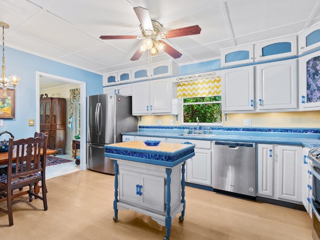 4888 Oak Run Drive Sarasota FL 34243 A4663879 image11