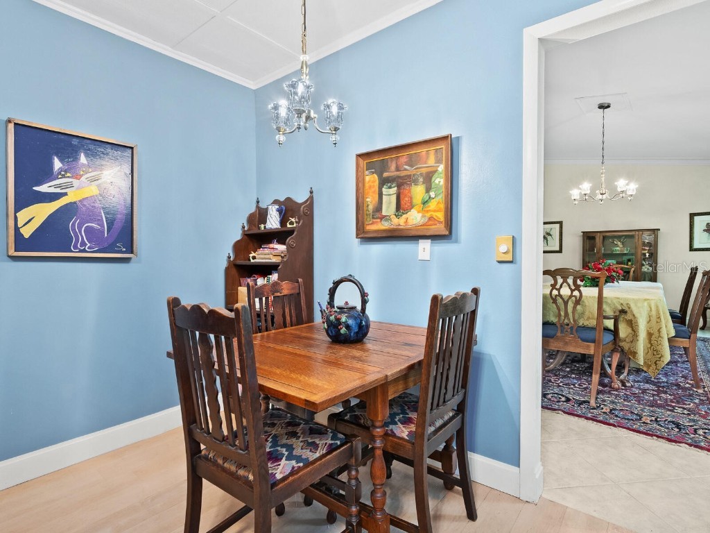 4888 Oak Run Drive Sarasota FL 34243 A4663879 image12