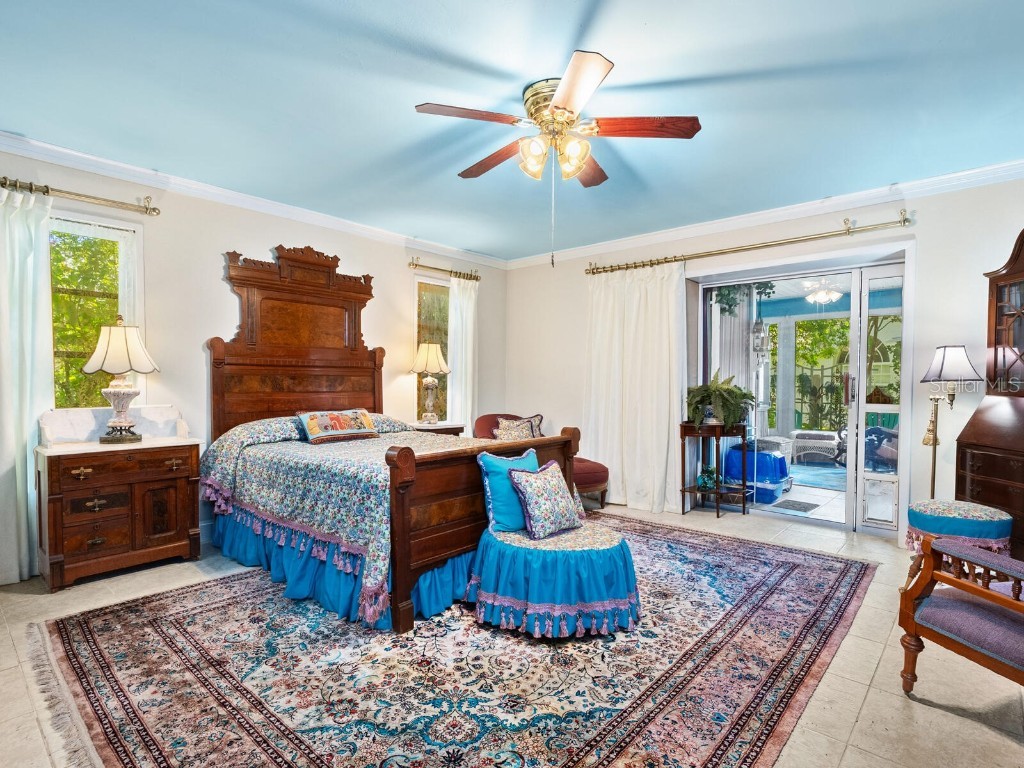 4888 Oak Run Drive Sarasota FL 34243 A4663879 image13