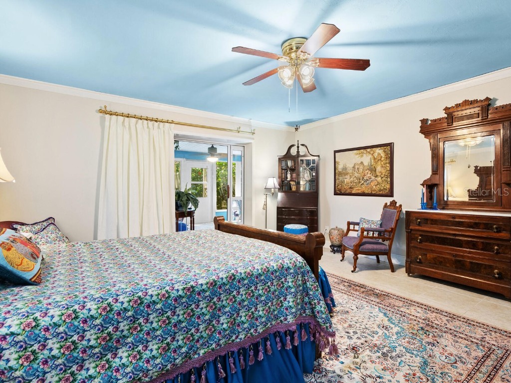 4888 Oak Run Drive Sarasota FL 34243 A4663879 image14