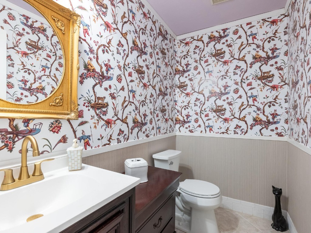 4888 Oak Run Drive Sarasota FL 34243 A4663879 image19