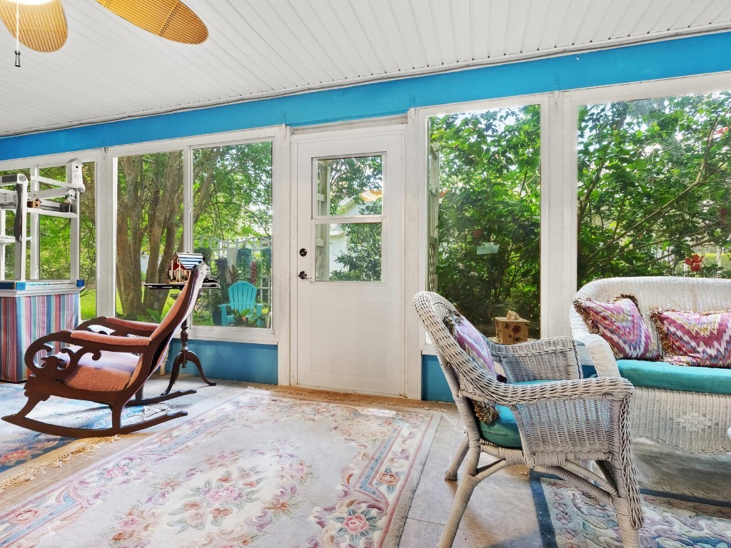 4888 Oak Run Drive Sarasota FL 34243 A4663879 image28