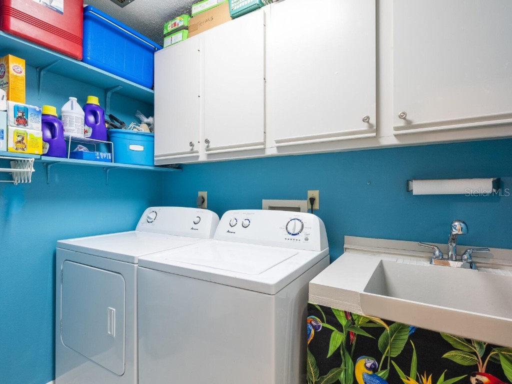 4888 Oak Run Drive Sarasota FL 34243 A4663879 image29