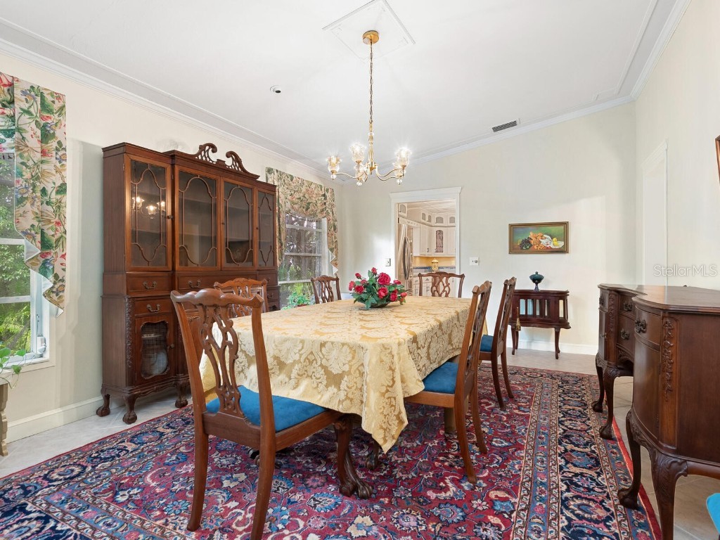 4888 Oak Run Drive Sarasota FL 34243 A4663879 image7