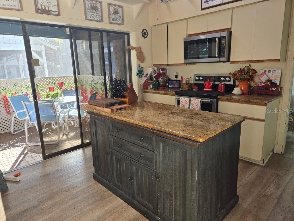 4889 Brigitta Drive Sarasota FL 34241 N6141089 image18