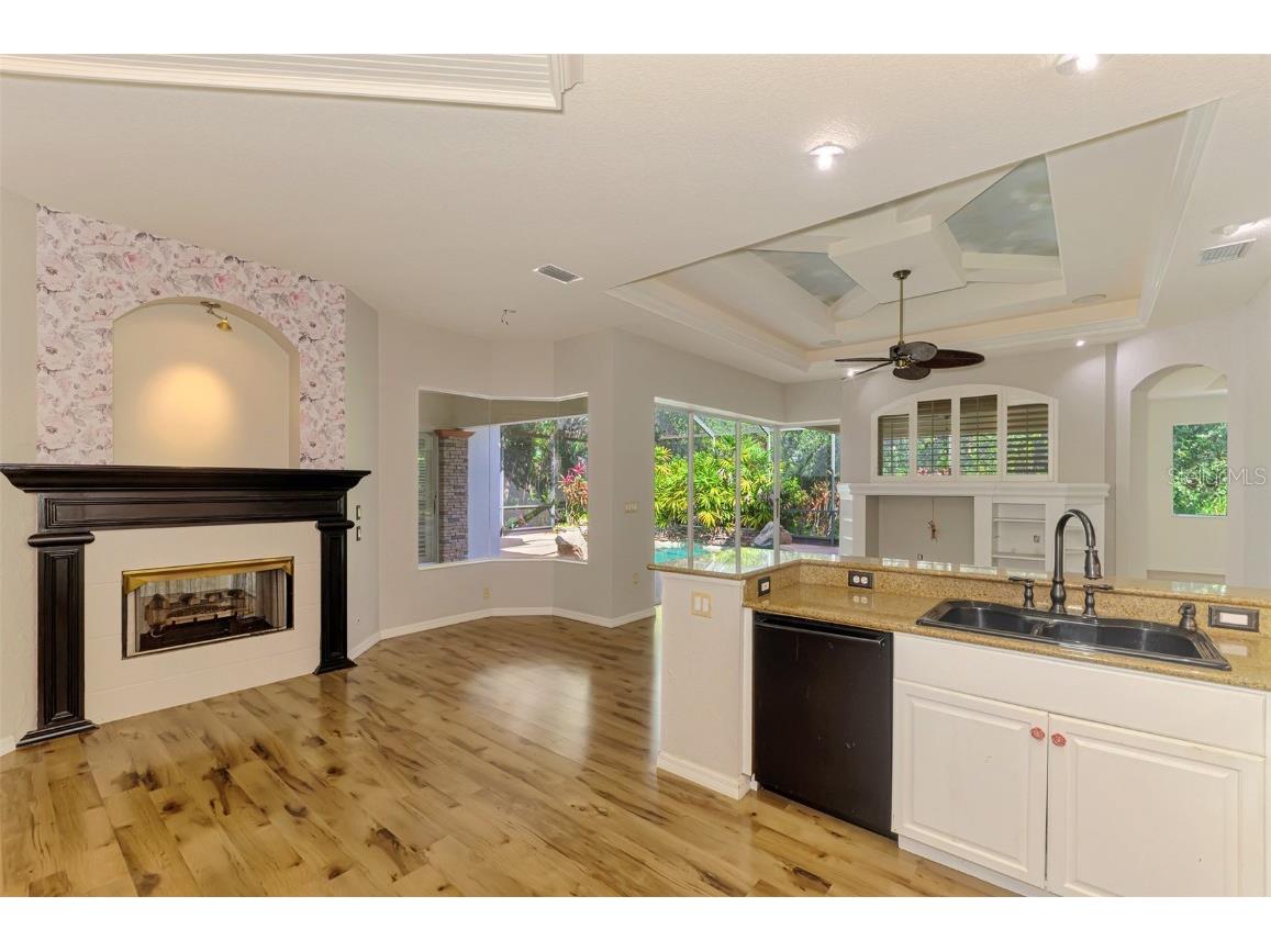 4889 Carrington Circle Sarasota FL 34243 A4671800 image21