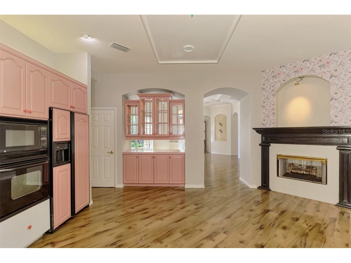 4889 Carrington Circle Sarasota FL 34243 A4671800 image22