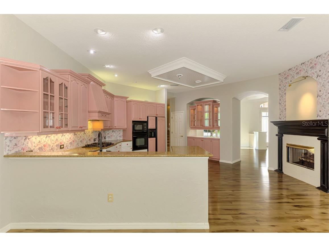 4889 Carrington Circle Sarasota FL 34243 A4671800 image26