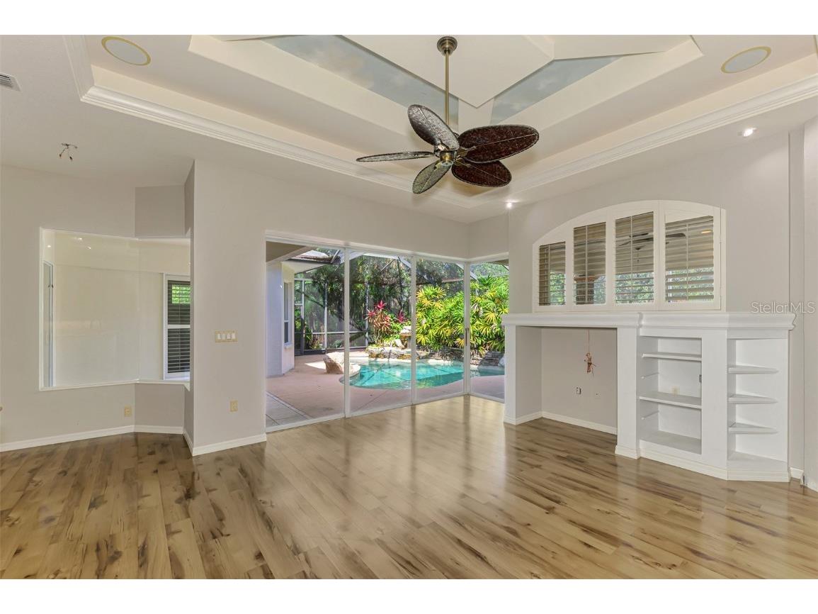 4889 Carrington Circle Sarasota FL 34243 A4671800 image30