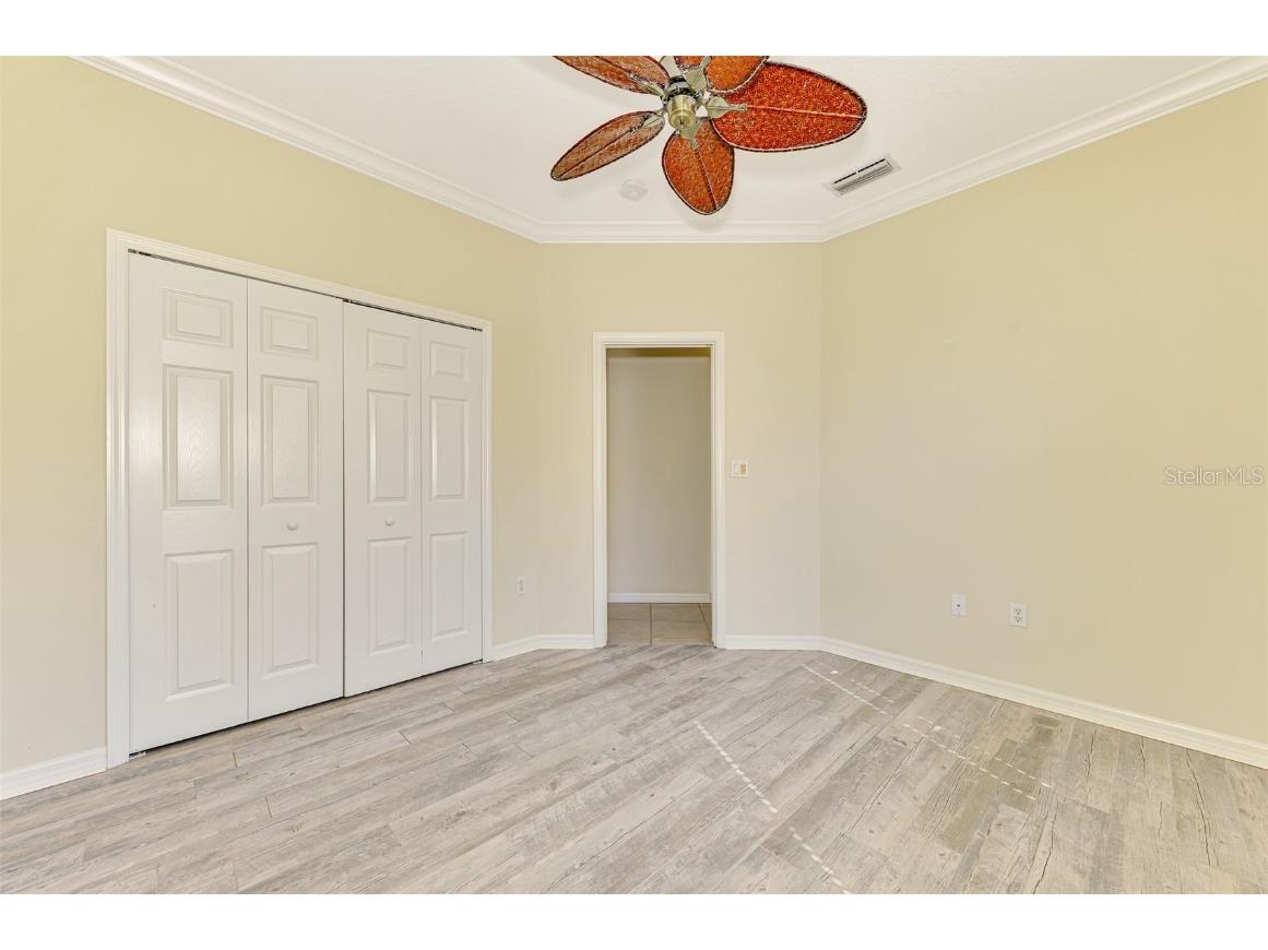 4889 Carrington Circle Sarasota FL 34243 A4671800 image52