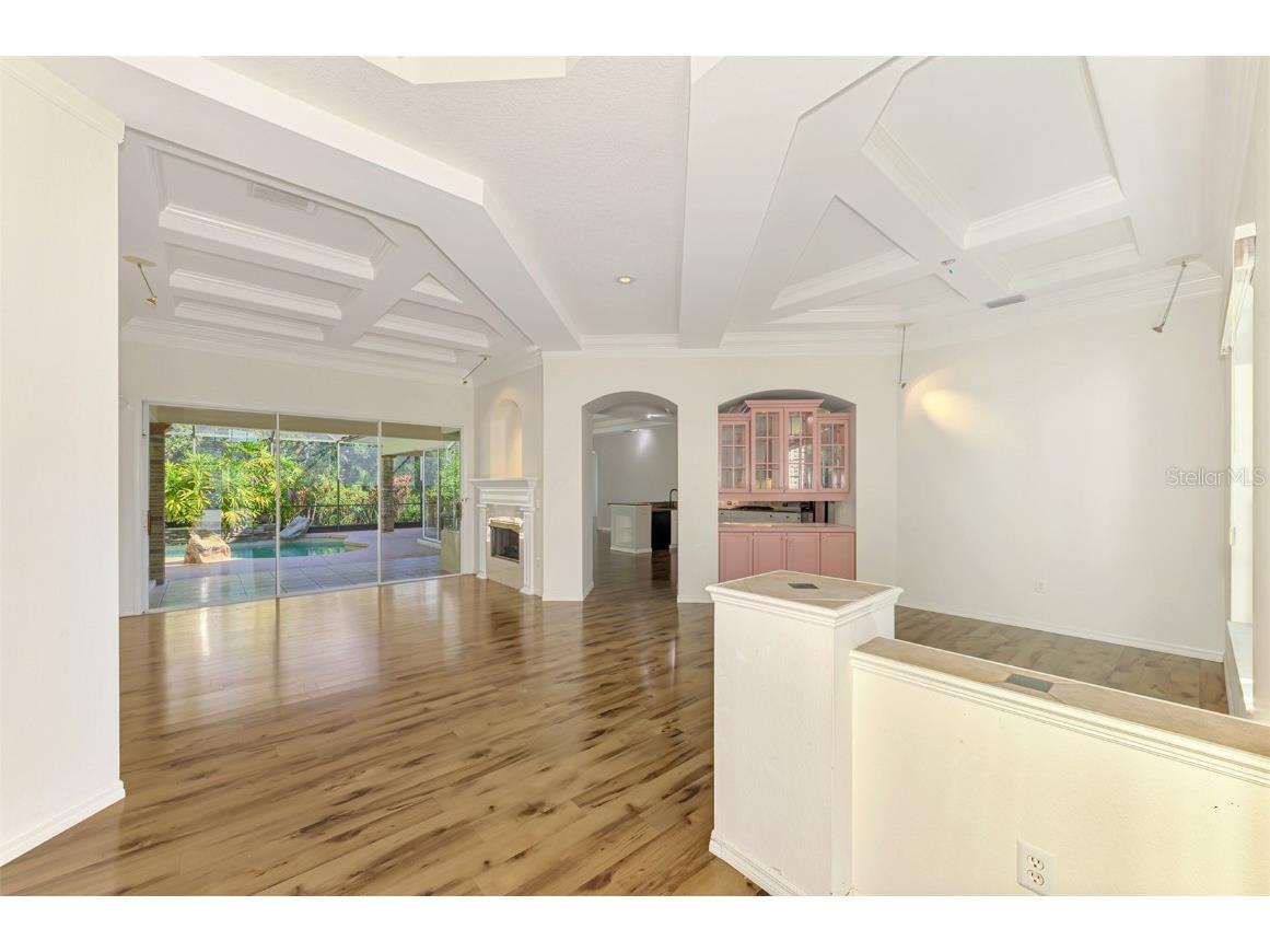 4889 Carrington Circle Sarasota FL 34243 A4671800 image6