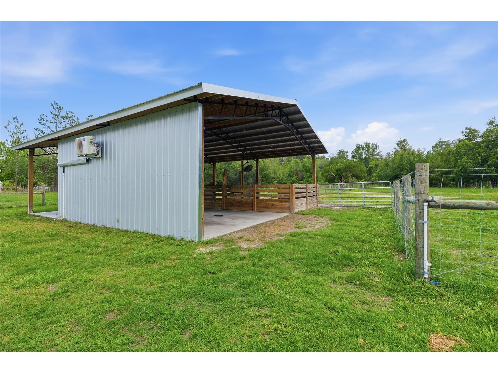 4889 SW 35th Trail Bell FL 32619 GC541608 image34