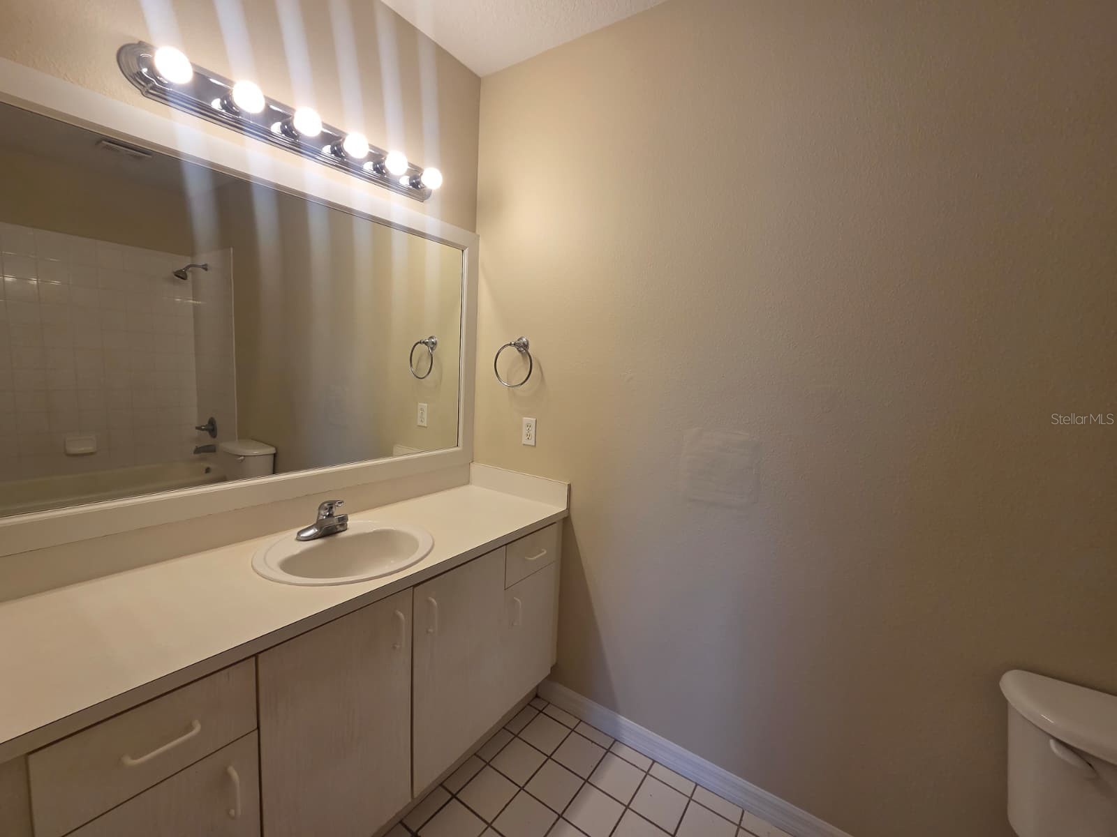 489 Las Cortes Lane #204 Orlando FL 32824 S5149860 image10