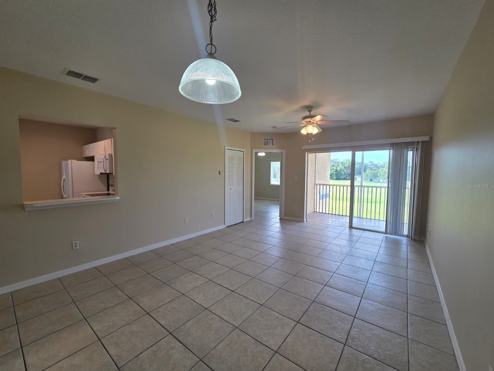 489 Las Cortes Lane #204 Orlando FL 32824 S5149860 image4