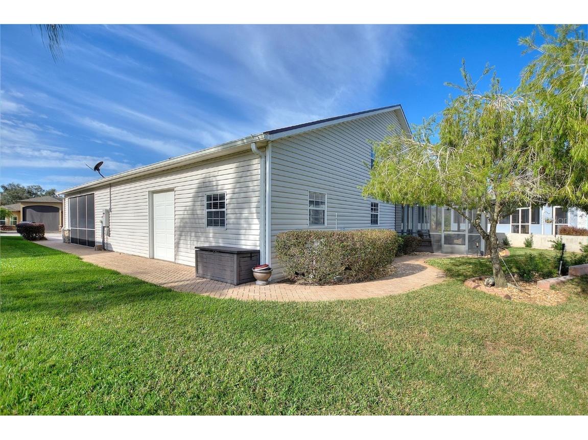 489 Meandering Way Polk City FL 33868 L4957846 image17